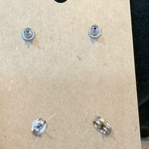 💐2 pair faux pearl & gold trim elegant blue stone - Picture 2 of 5